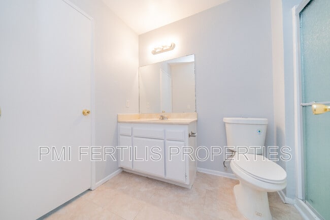 Building Photo - 16845 San Bernardino Ave