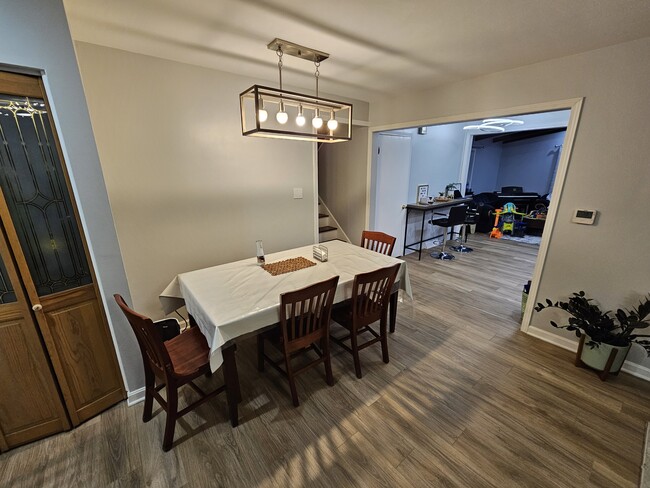 Building Photo - 3818 Rice Ave