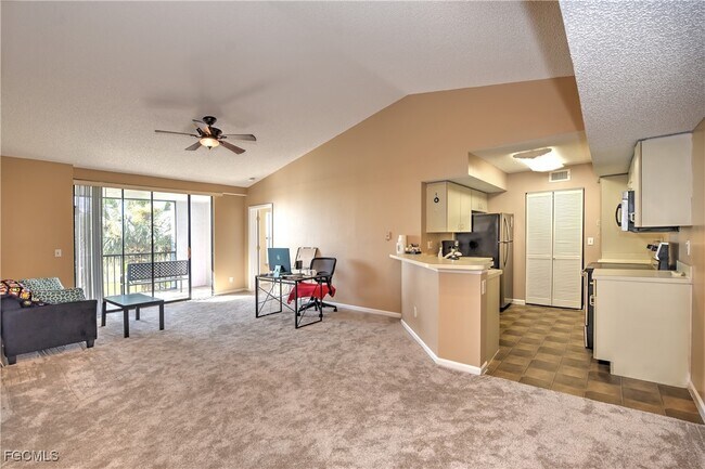 Building Photo - 13615 Eagle Ridge Dr