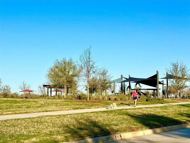 Building Photo - 23106 Tindarey Falls Ln