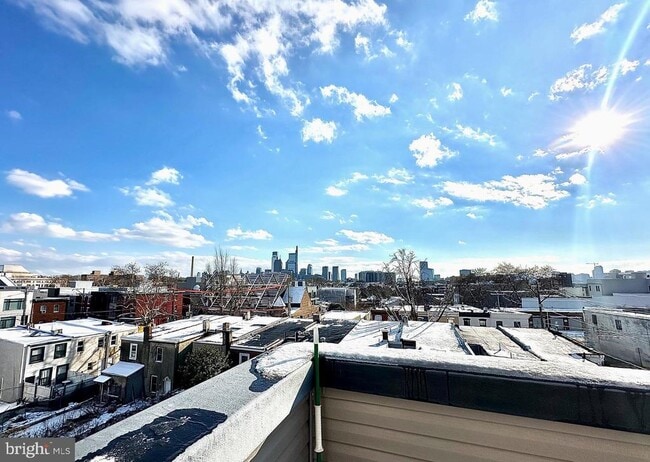 Building Photo - 2514 W Seybert St