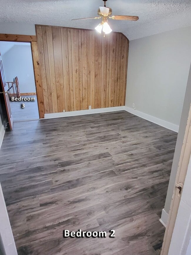 Building Photo - 3 Bedroom 2 Bath Home for Rent!