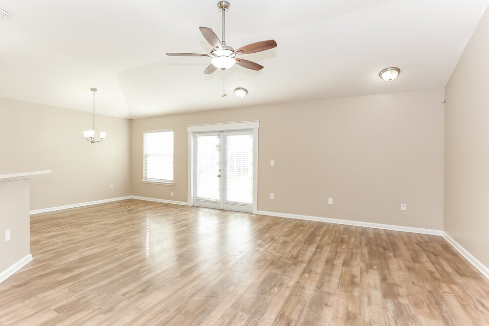 Building Photo - 2836 Cross Creek Dr