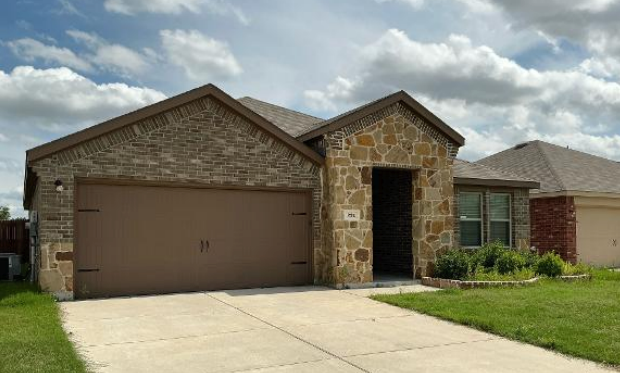 Primary Photo - 221 Wilson Way