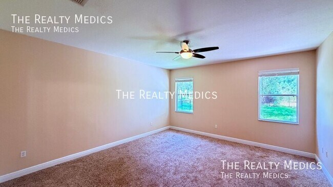Building Photo - 10263 Malpas Point