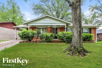 Building Photo - 2316 Millvalley Dr