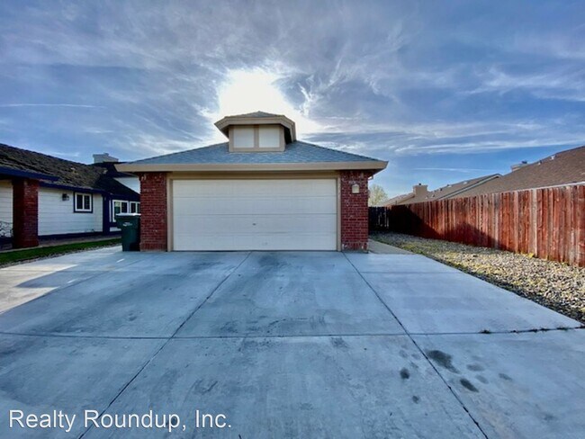 Primary Photo - 3 br, 2 bath House - 8241 Cashel Way