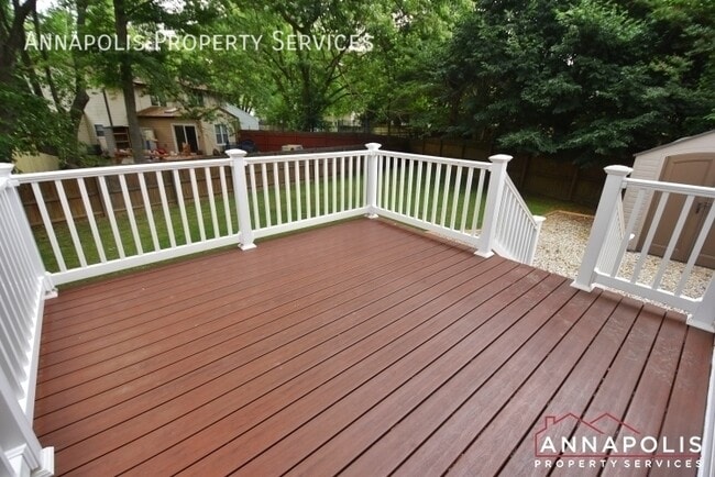 Building Photo - 1604 Revell Downs Dr