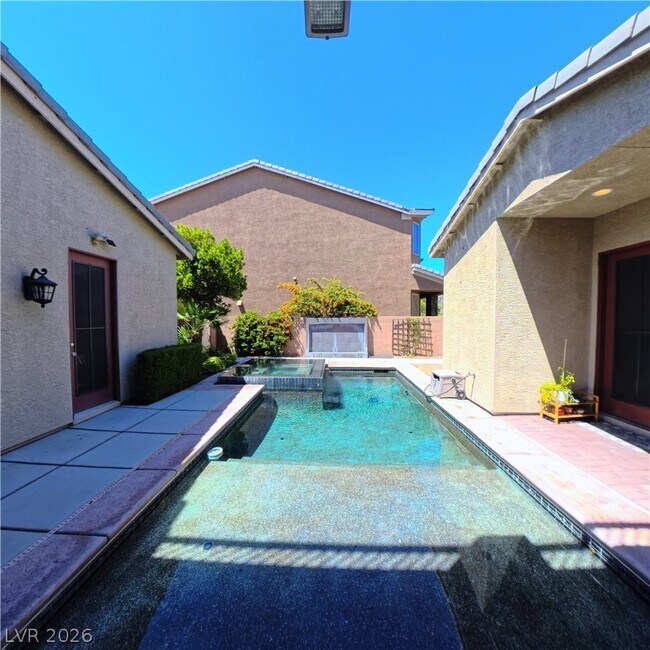 Building Photo - 4627 White Head Ct