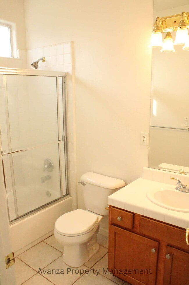 Building Photo - Home for Rent