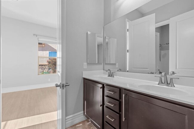 Building Photo - Canyon Falls Single-Story: Chef’s Kitchen, Office + Built-In BBQ Yard (3-Car)