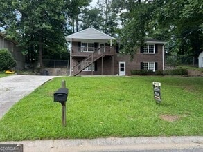 Building Photo - 3970 Terrace Dr
