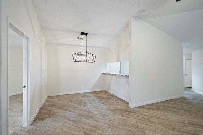 Building Photo - 22810 Dairy Gate Dr