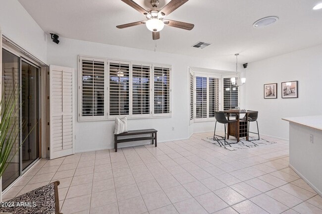 Building Photo - 14508 W Corral Dr