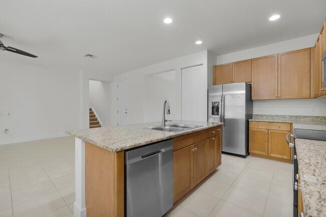 Building Photo - 15205 Seaglass Terrace Ln