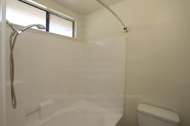 Building Photo - 7704 Elmdale Way