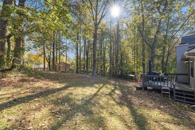 Building Photo - 4041 Woodbridge Ct