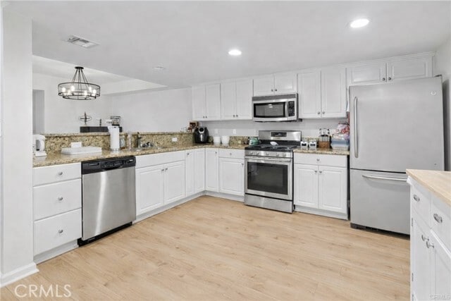 Building Photo - 5009 Woodman Ave