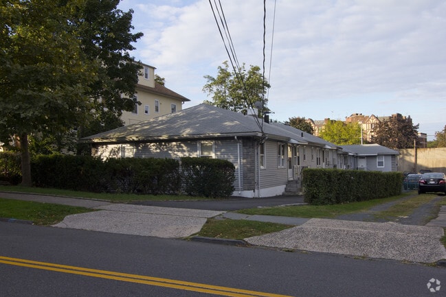 41 Davis Ave - 41 Davis Ave White Plains NY 10605 | Apartment Finder