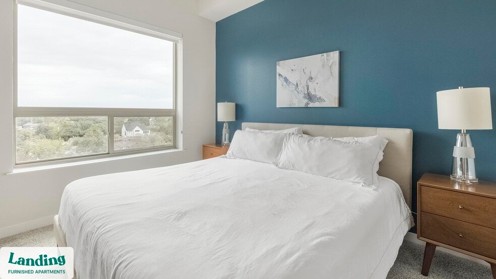 Building Photo - 825 Usener St