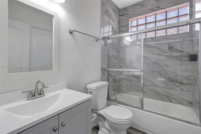 Building Photo - 15638 SW 91st Ln
