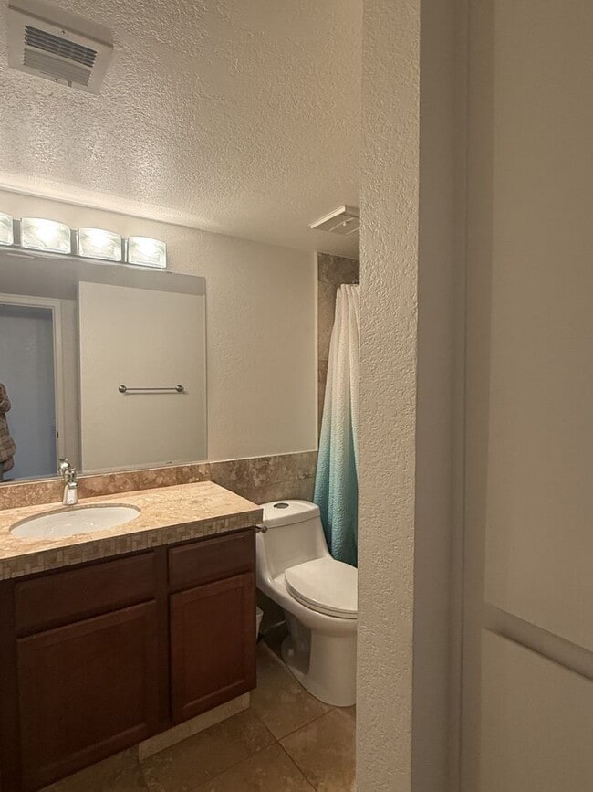 Building Photo - Newly renovated! 2 BED CONDO AT SOSSMAN & MAIN!