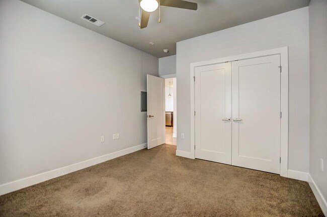 Building Photo - 2724 Treble Ln