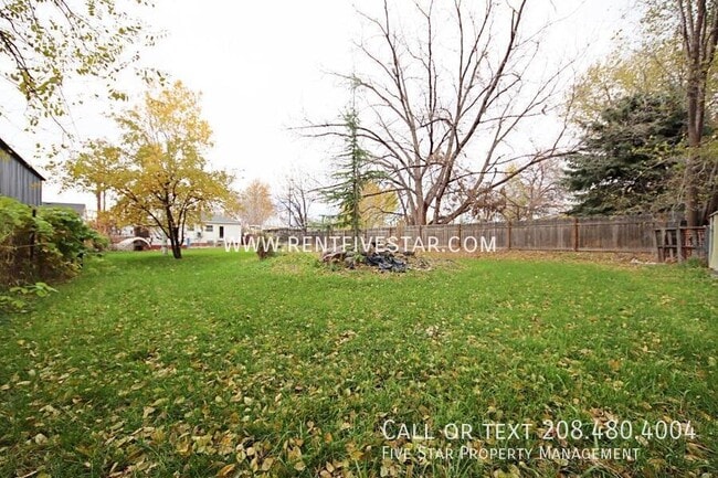 Building Photo - 3418 Pole Line Rd