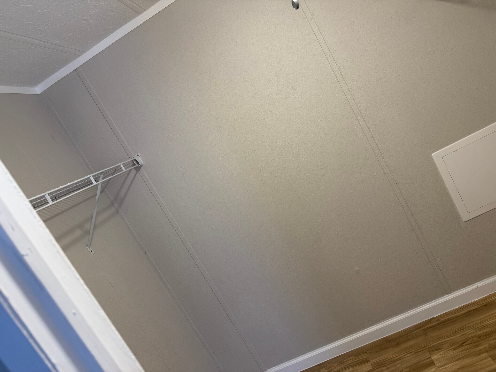 Building Photo - 6201 W Bert Kouns Industrial Loop