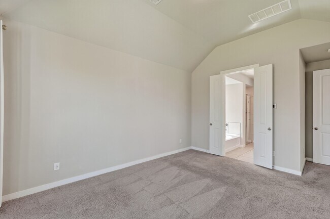 Building Photo - 706 Santa Elena Trail