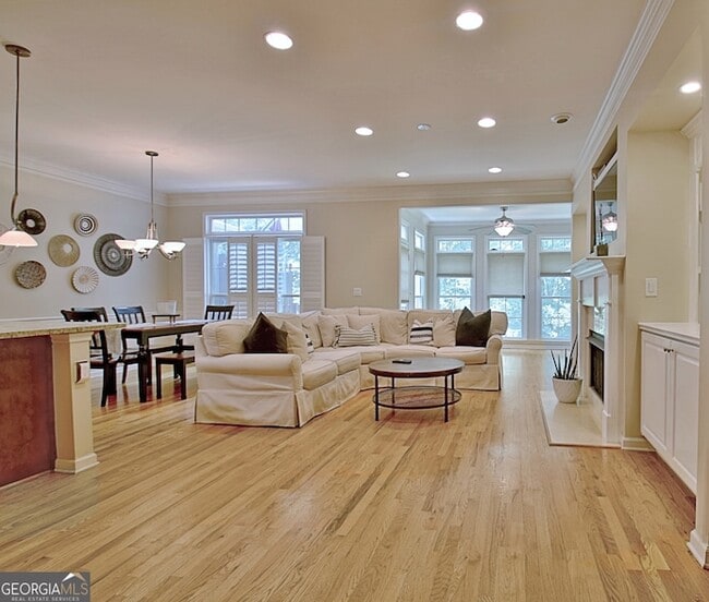 Building Photo - 22 Star Spangled Ln