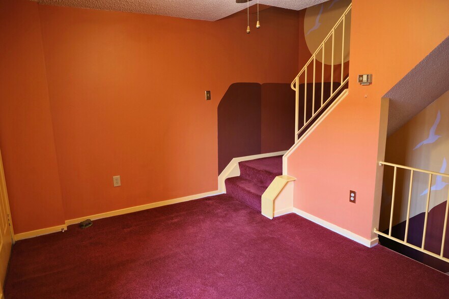 Building Photo - 1512 Penrose Ave
