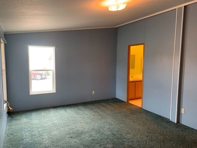 Building Photo - 3 Bed, 2 Bath Home in Lower Stillwater Valley