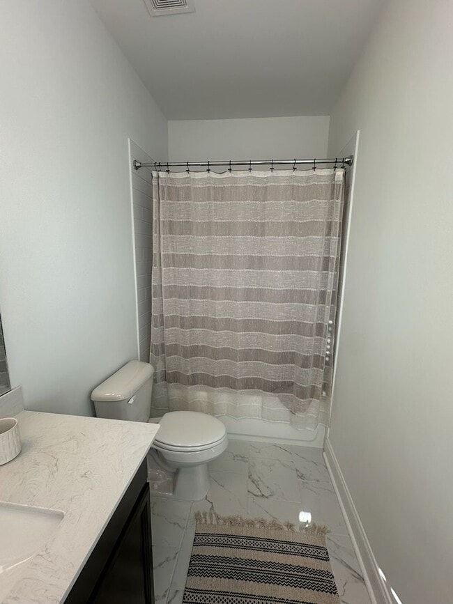 Building Photo - Charming 3BR Townhome in Buford