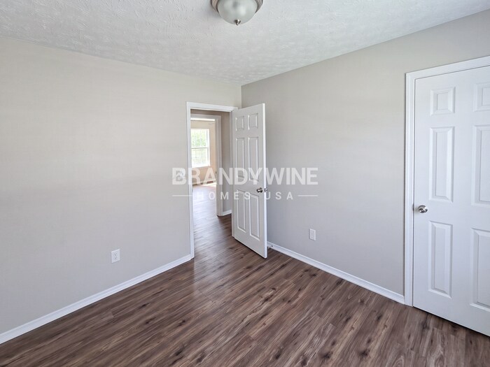 Building Photo - 2604 Clifton Run Trce