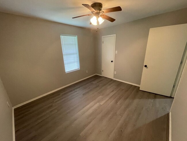 Building Photo - 247 Co Rd 4030