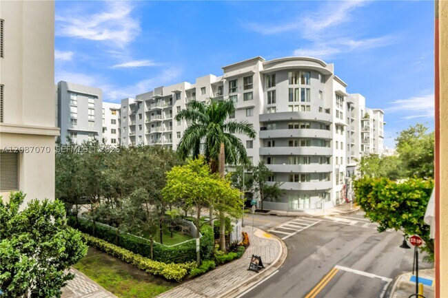 Building Photo - 7350 SW 89th St