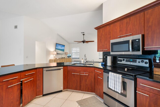 Building Photo - 1335 Caribbean Way