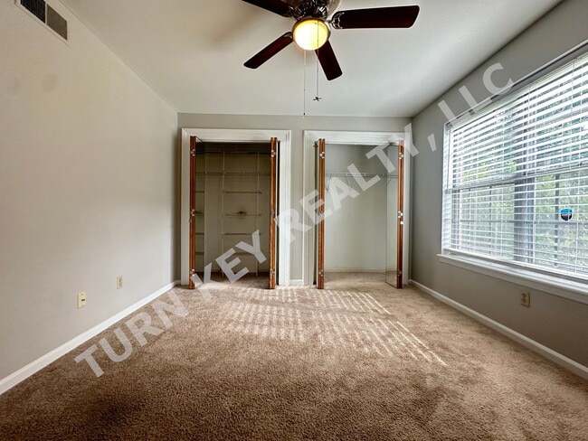 Building Photo - Condo for rent in Vestavia Hills - *MOVE I...