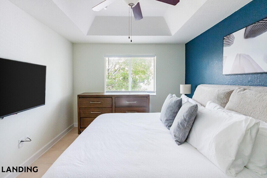 Building Photo - 1140 SE 24th Rd