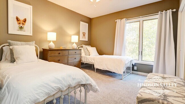 Building Photo - Soleil – 7-Bedroom, 7-Bathroom Luxury Esta...