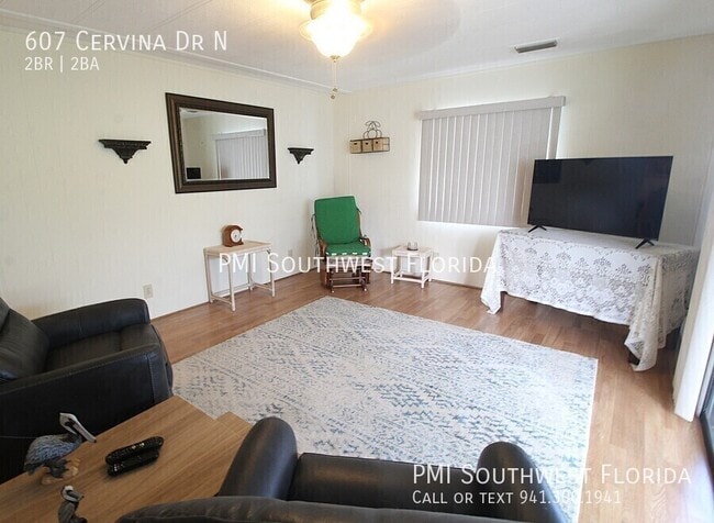 Building Photo - 607 Cervina Dr N