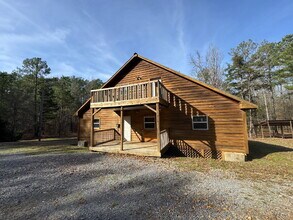 Building Photo - Quiet & Rustic 2BR/2BA Cabin Quick Drive to MSU – Spring '26 Semester Lease (Some Utilities Inclu...