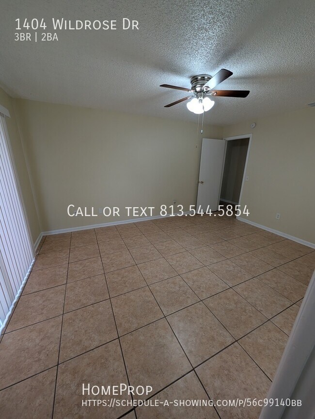 Building Photo - 1404 Wildrose Dr