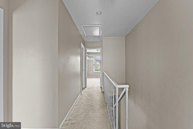 Building Photo - 7302 Rokeby Dr