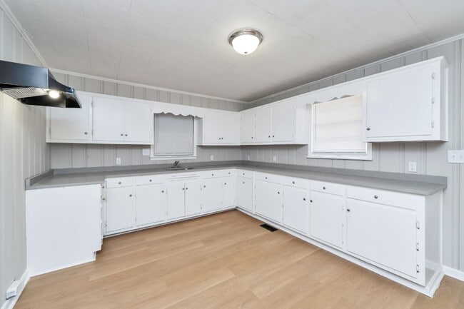 Building Photo - 2415 Co Rd 28