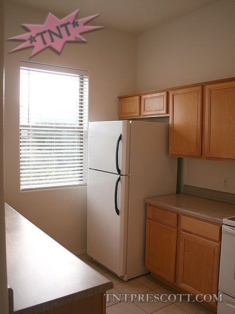 Building Photo - Home in Granville HOA