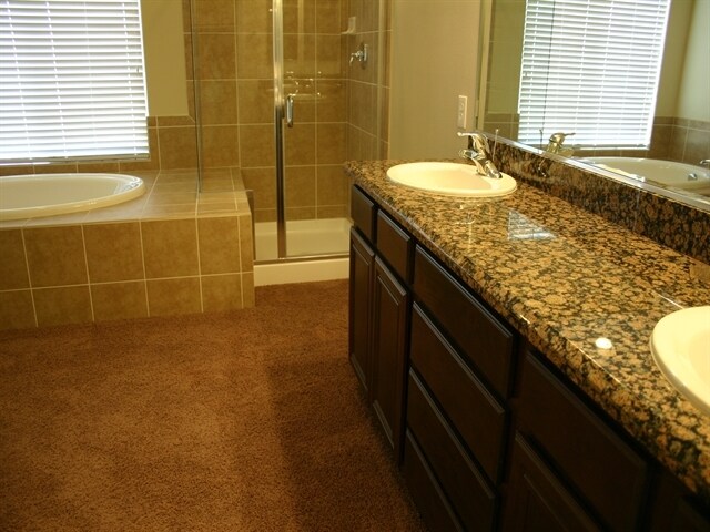 Building Photo - 2812 E Gables Vale Ct