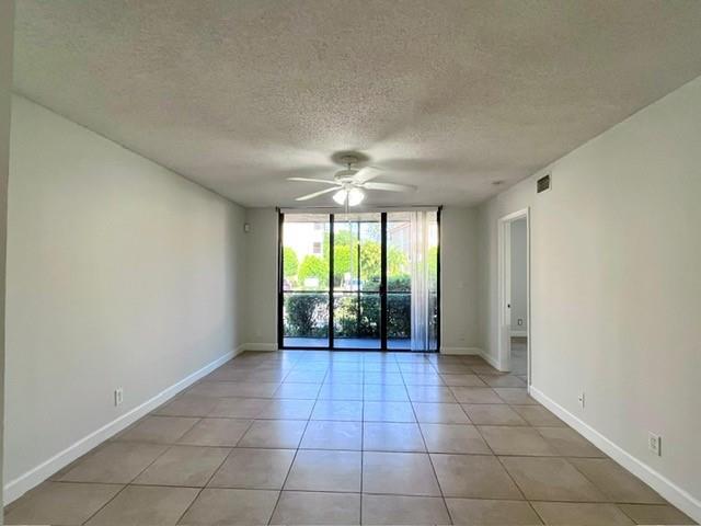 Building Photo - 5681 Riverside Dr