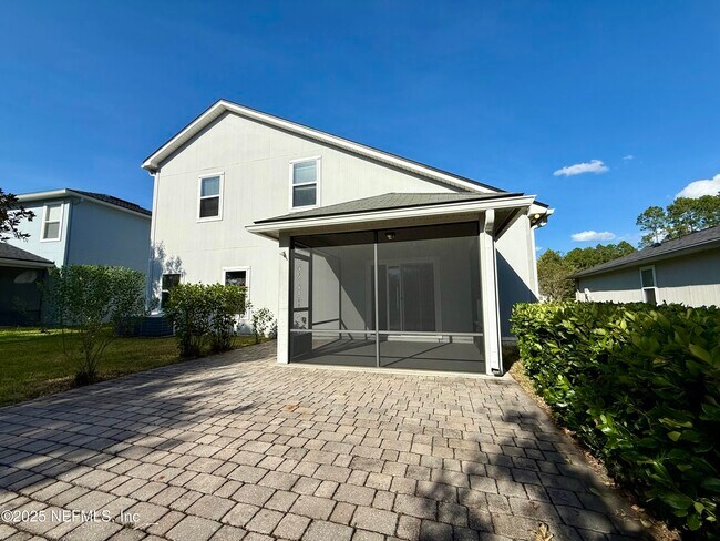 Building Photo - 105 N Aberdeenshire Dr